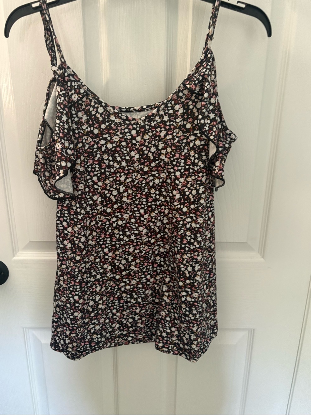 Women’s Black Floral Cold-Shoulder Tank Top